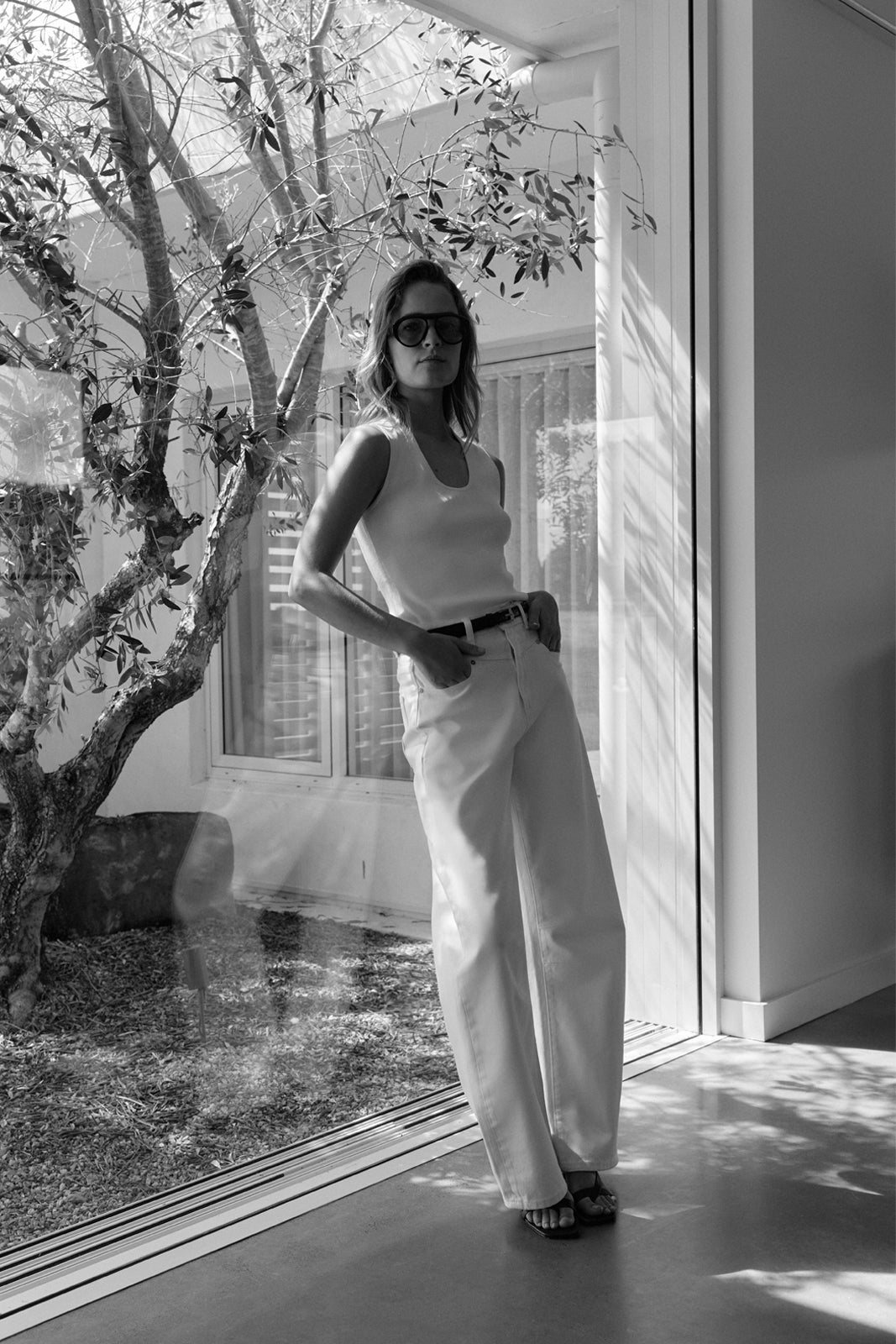 Chelsea Barrel Leg Jean Ivory