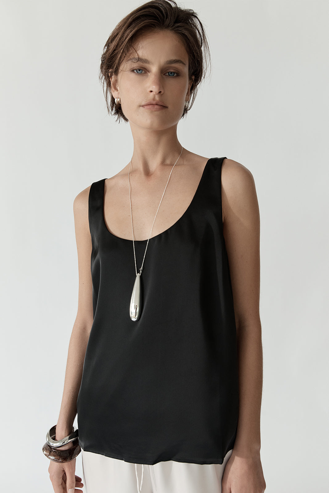 Mina Tank Black