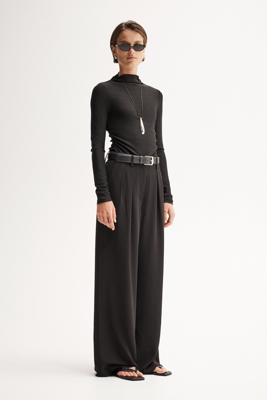 Iris Top Black