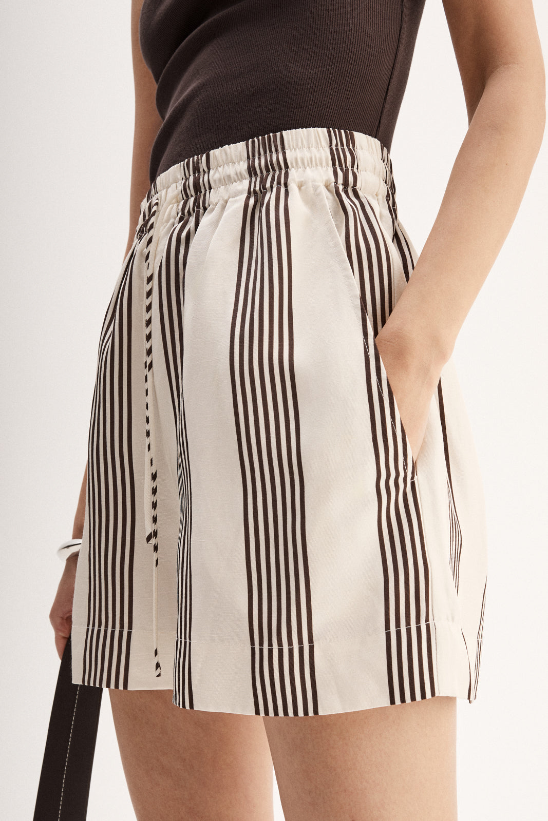 Milo Stripe Short Chocolate Stripe