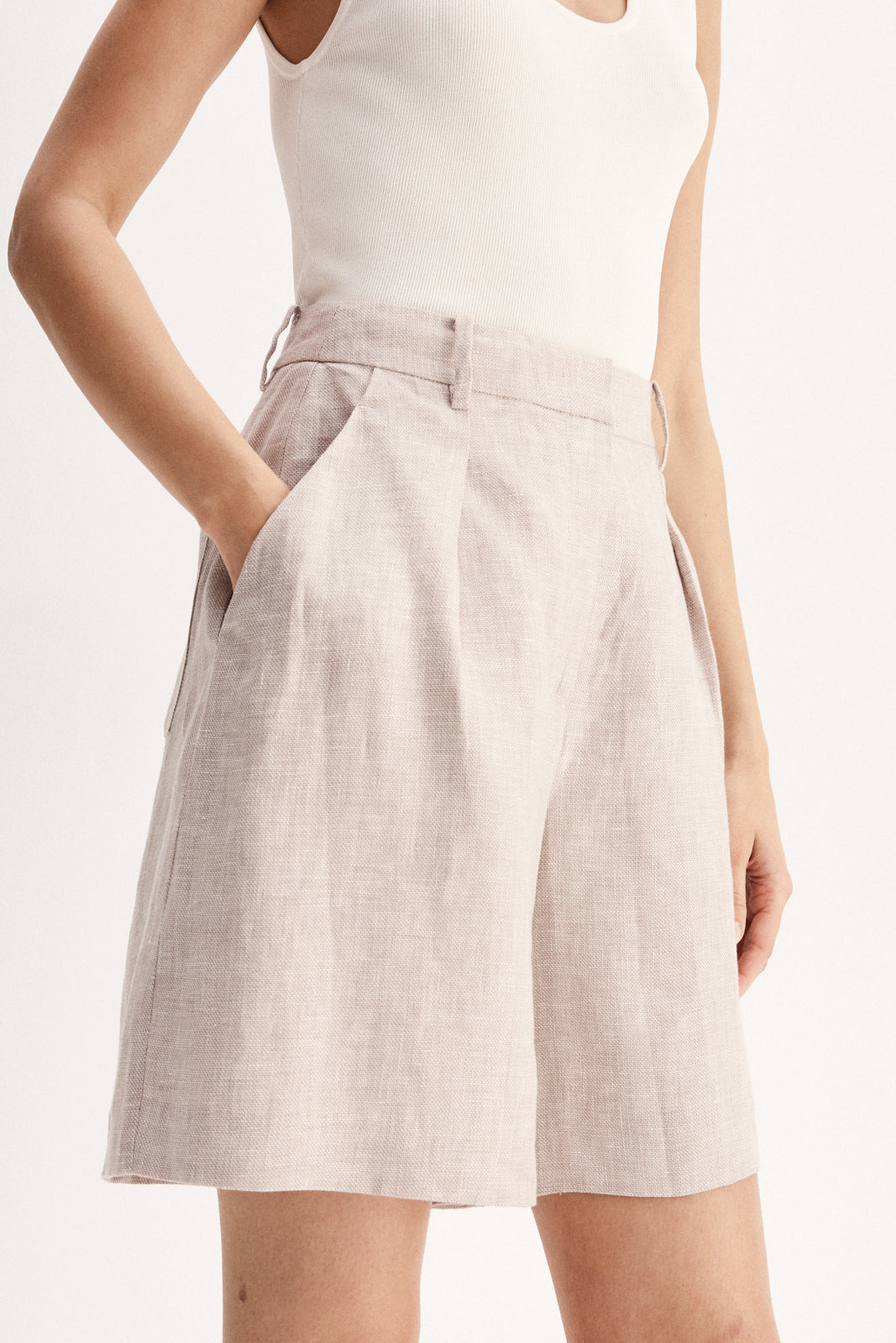 Harlow Short Natural