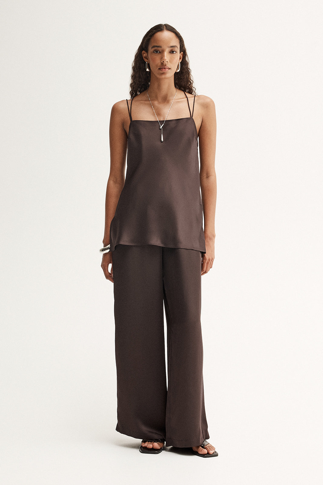 Delaney Top Chocolate