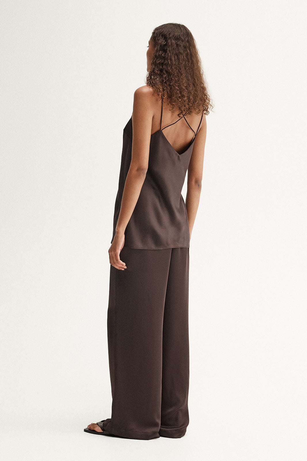 Delaney Top Chocolate