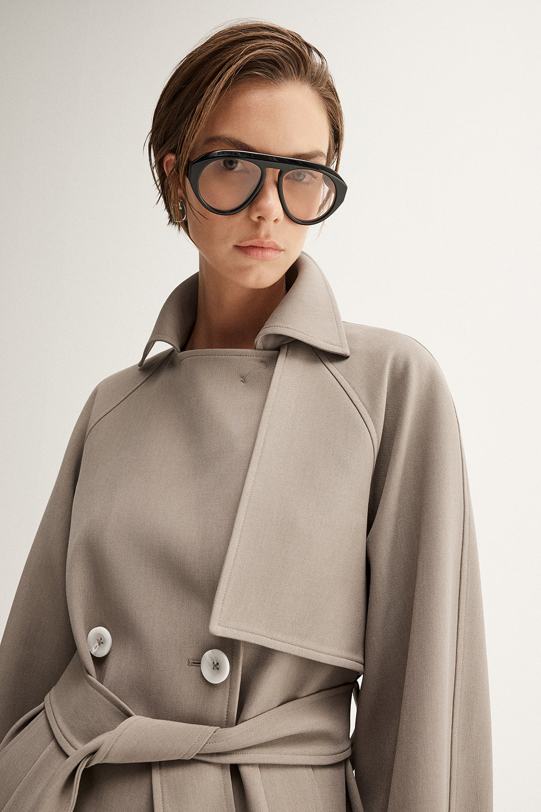 Selena Cropped Trench Coat - Women's Short Jacket in Beige - Elka