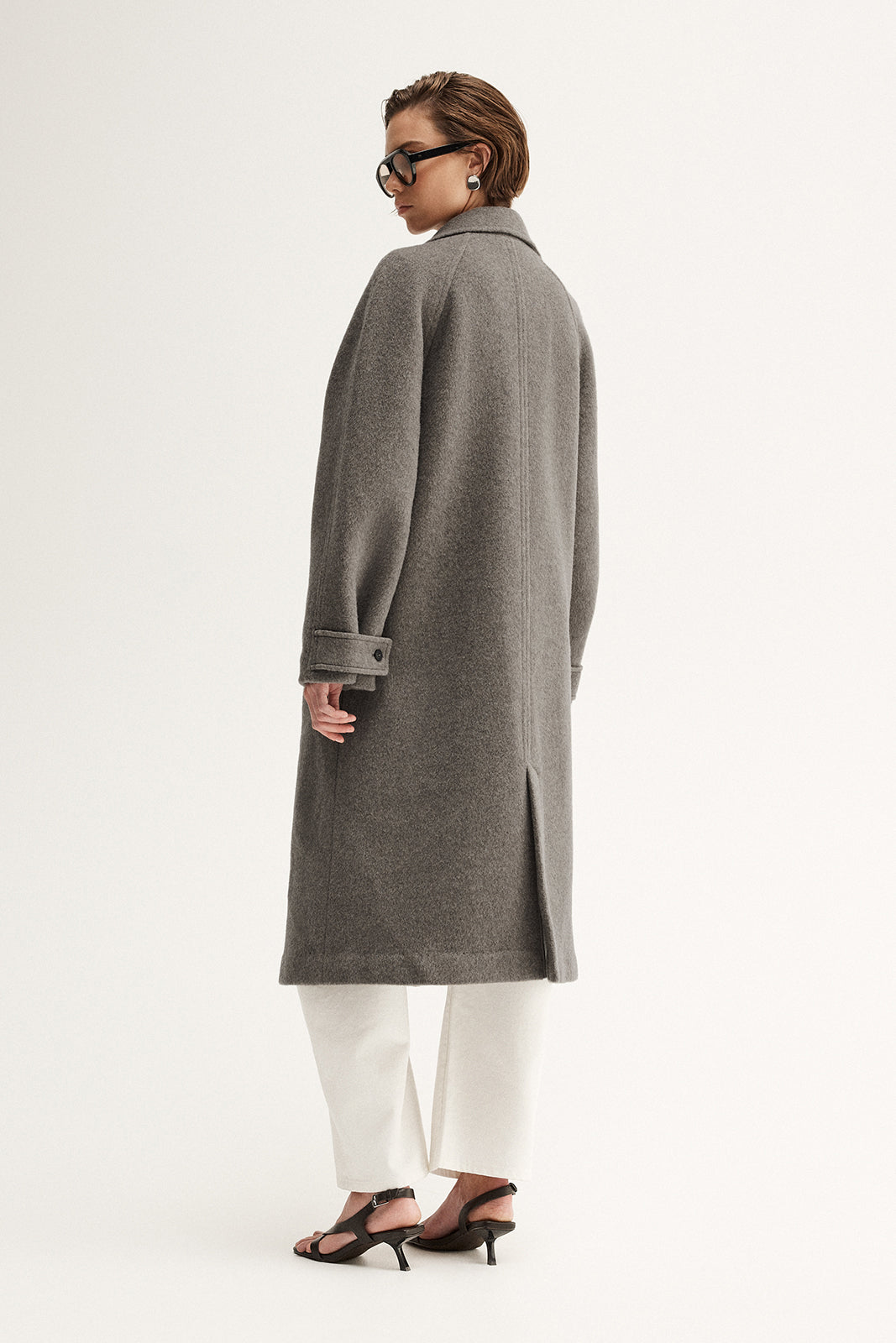 Women's Montana Coat in Warm Grey - Elka Collective