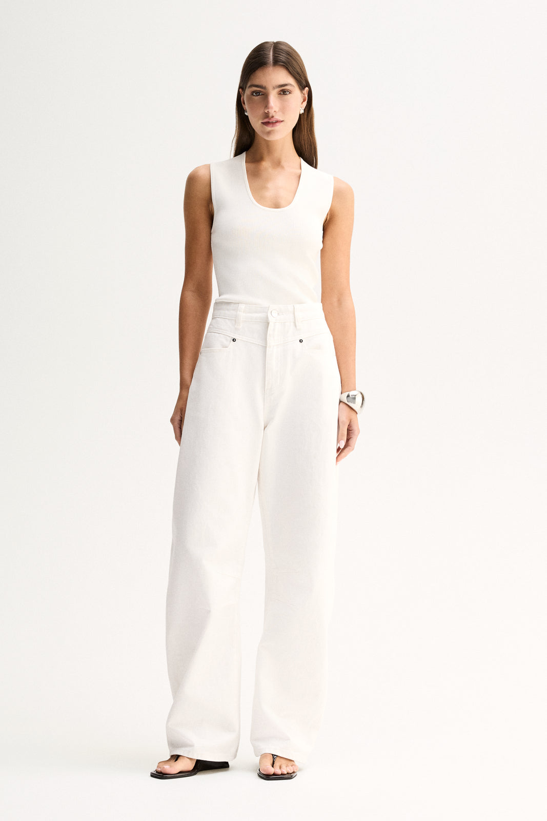 Chelsea Barrel Leg Jean Ivory