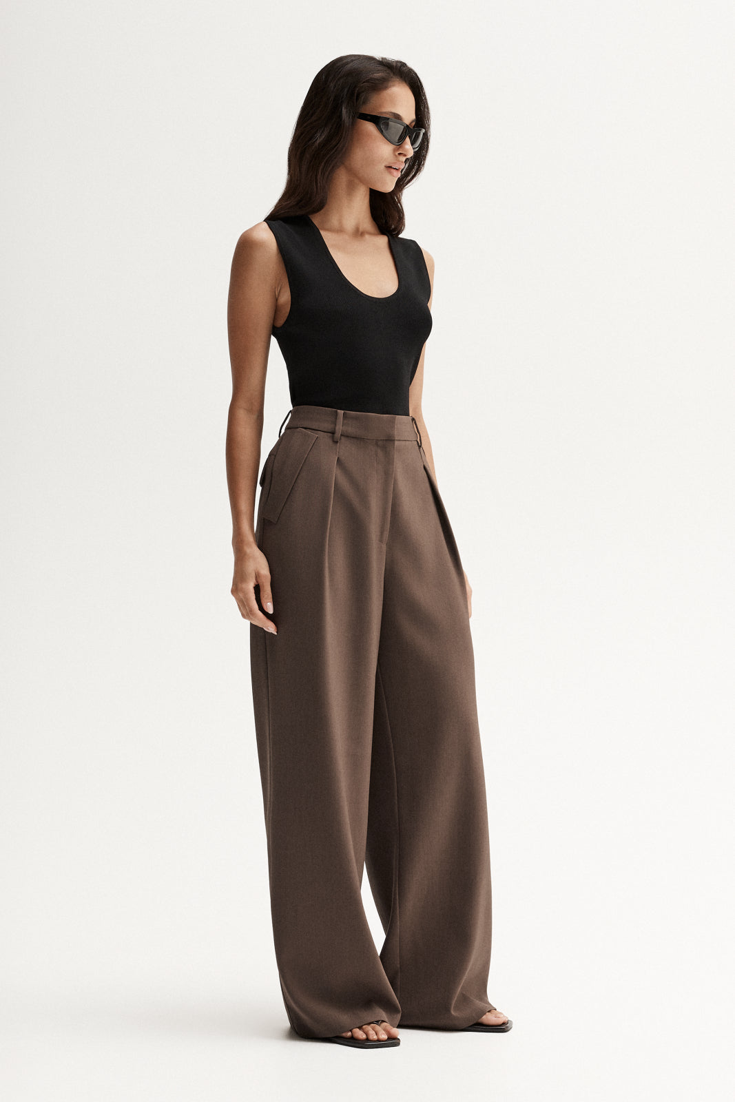 Monica Pant Mocha
