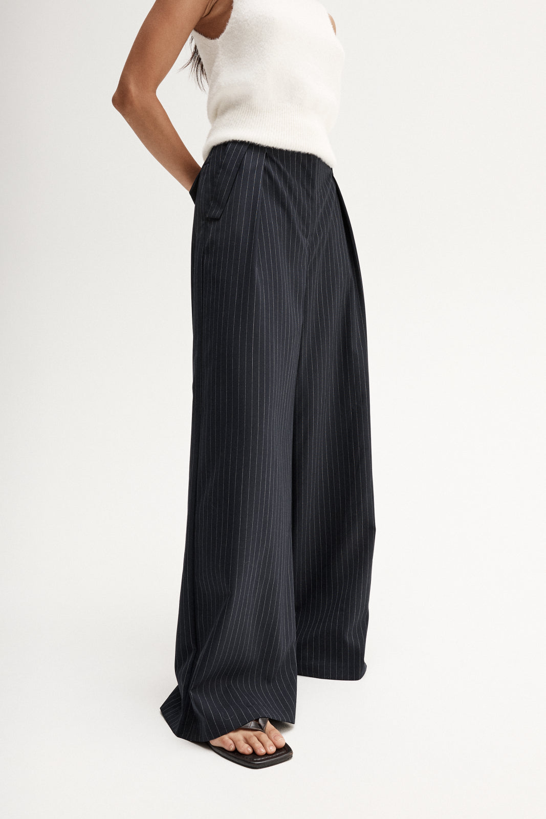 Tobias Pinstripe Pant Midnight Navy Pinstripe