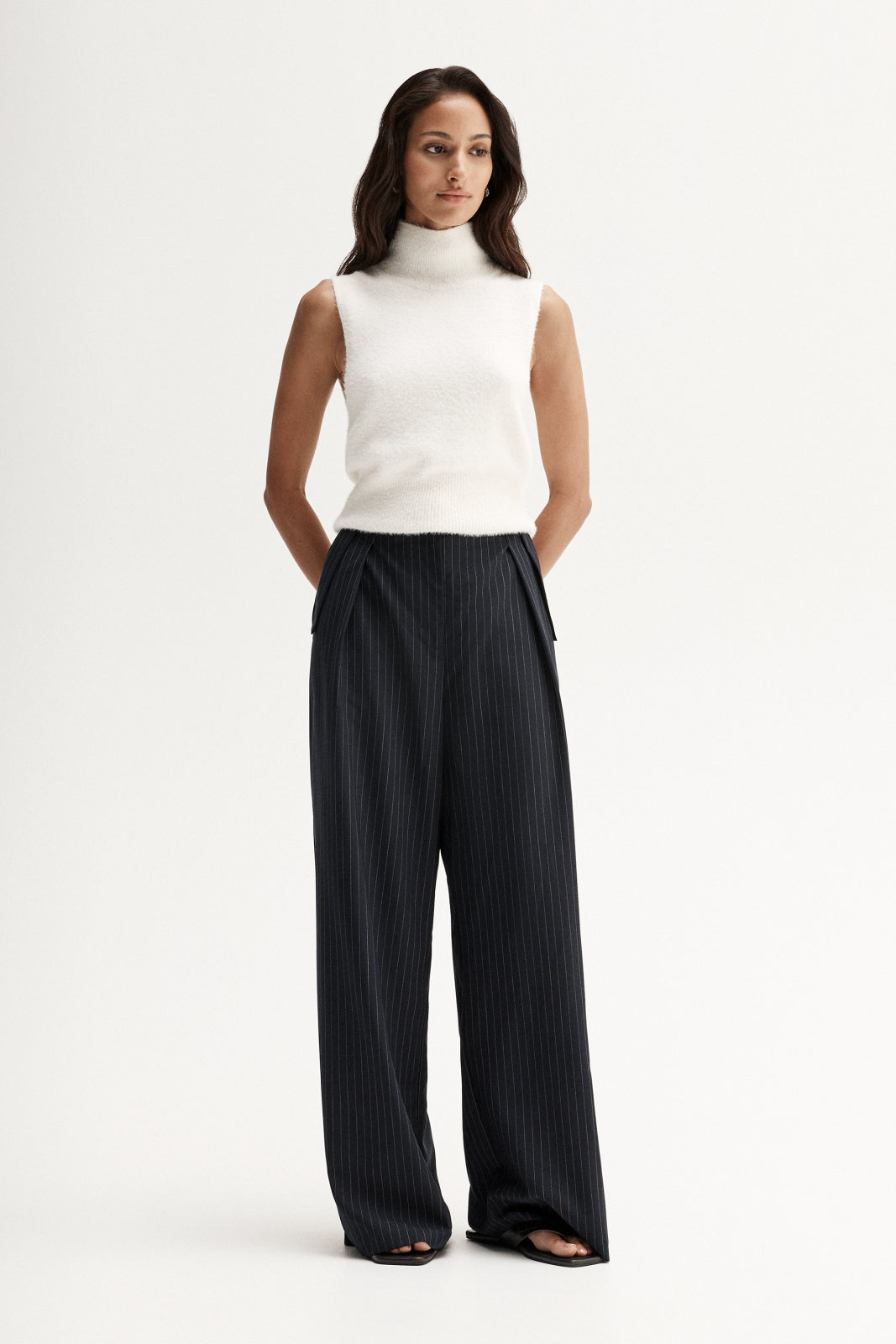 Tobias Pinstripe Pant Midnight Navy Pinstripe
