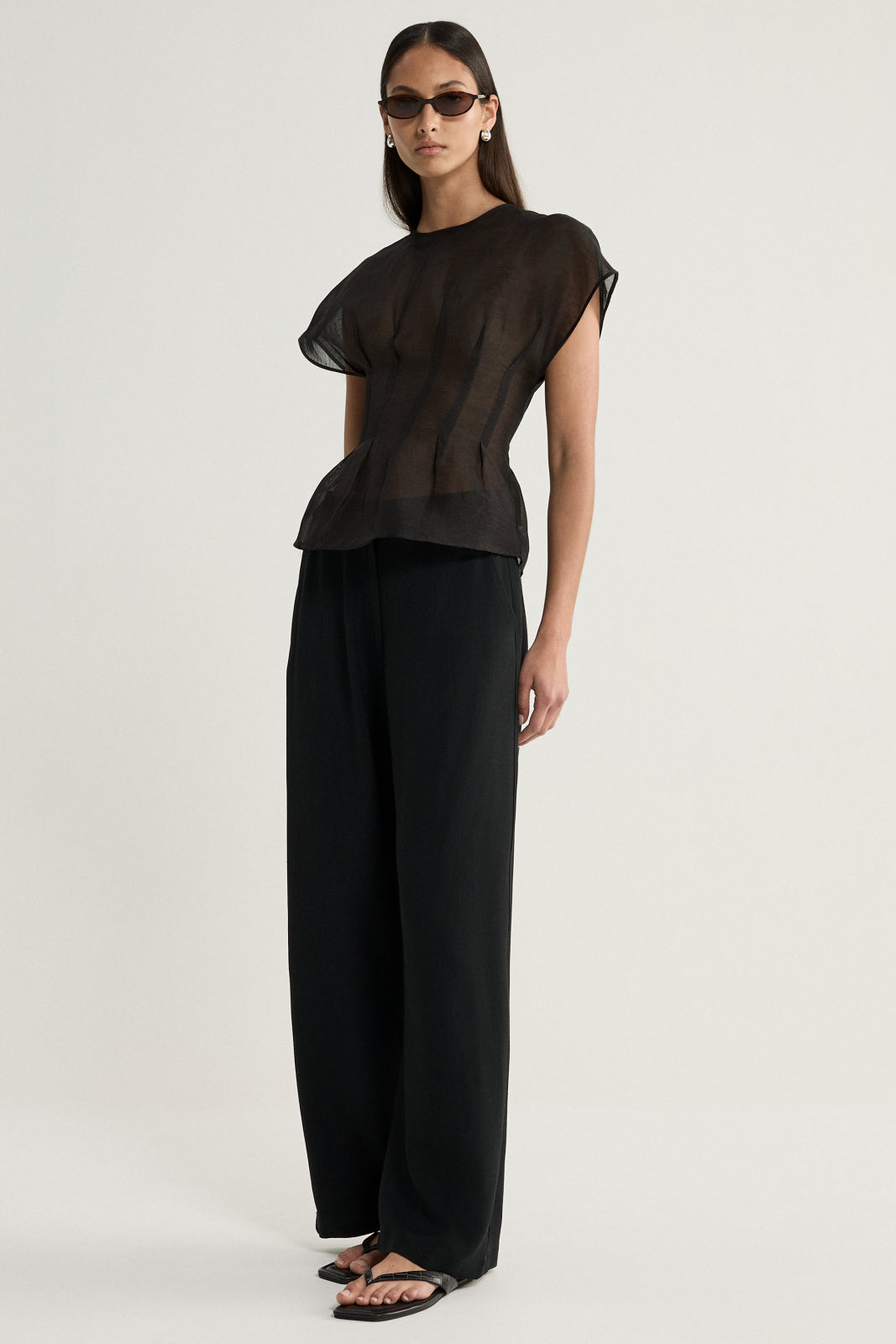 Monroe Top Black