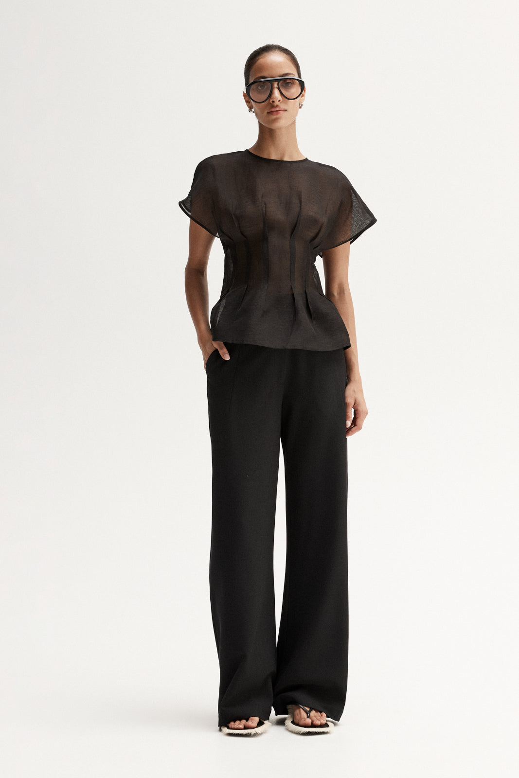 Monroe Top Black