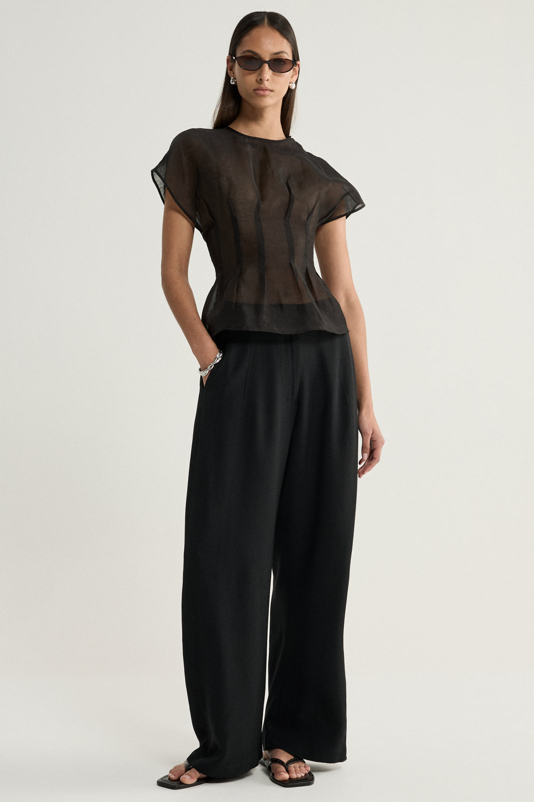 Monroe Top Black