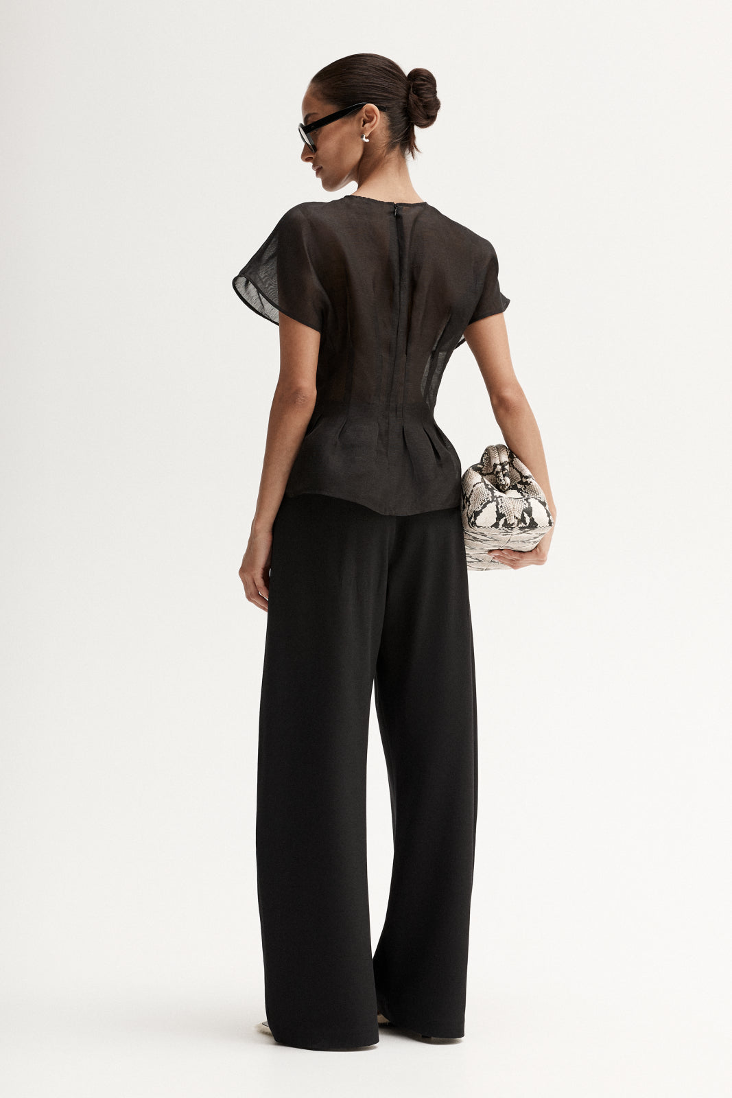 Monroe Top Black