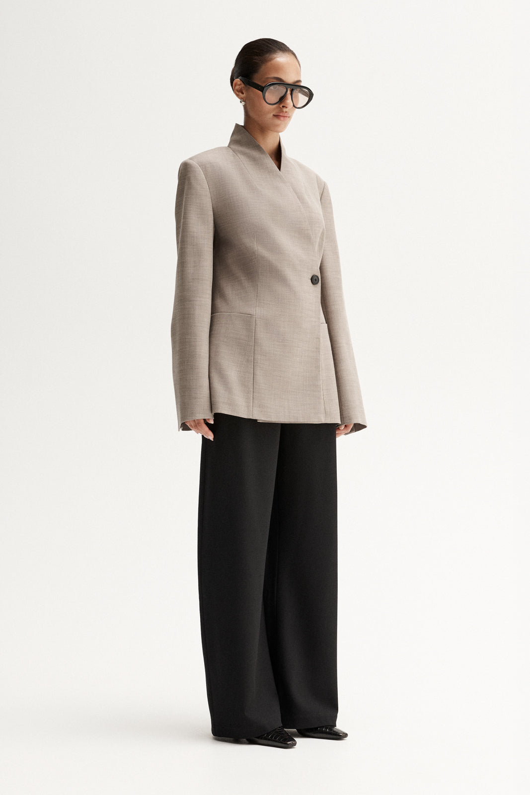 Kaia Blazer Sand