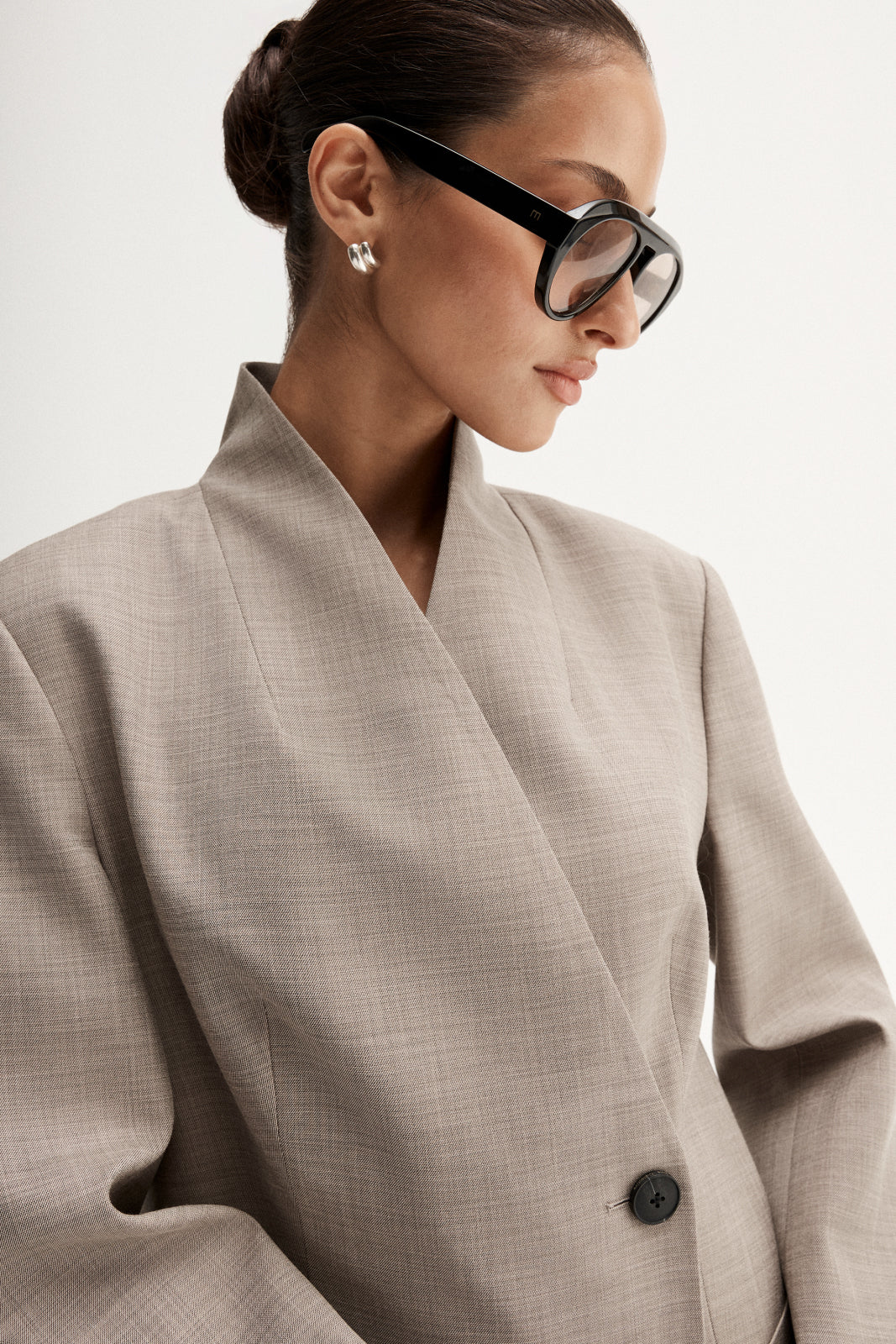 Kaia Blazer Sand