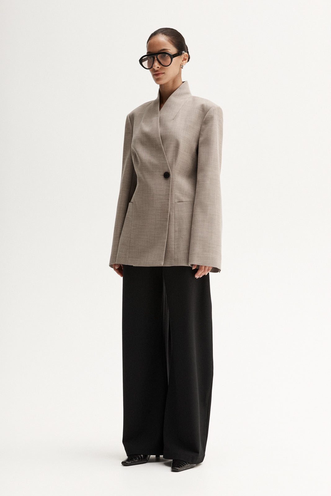 Kaia Blazer Sand