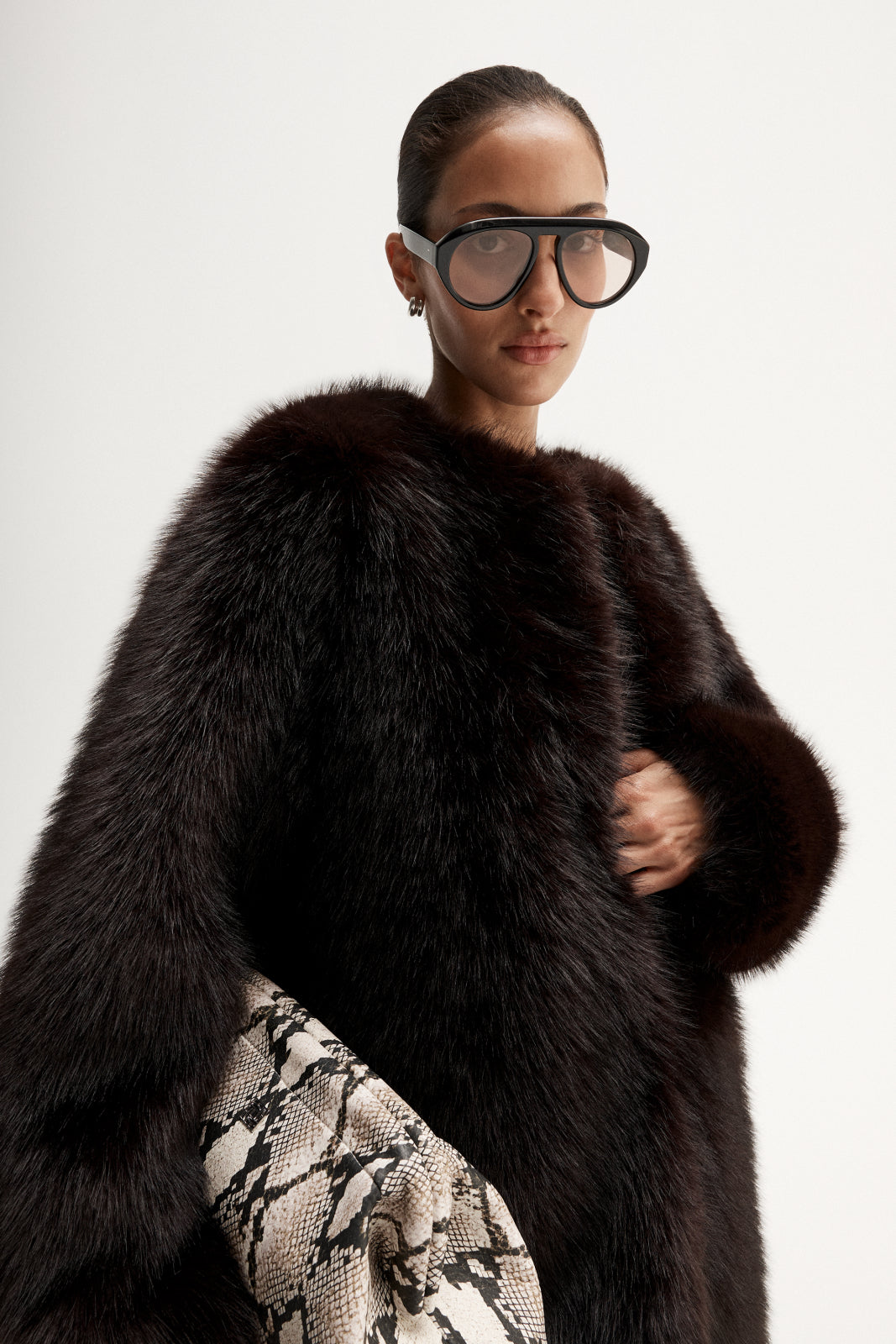 Women's Irena Fur Coat in Chocolate - Elka Collective