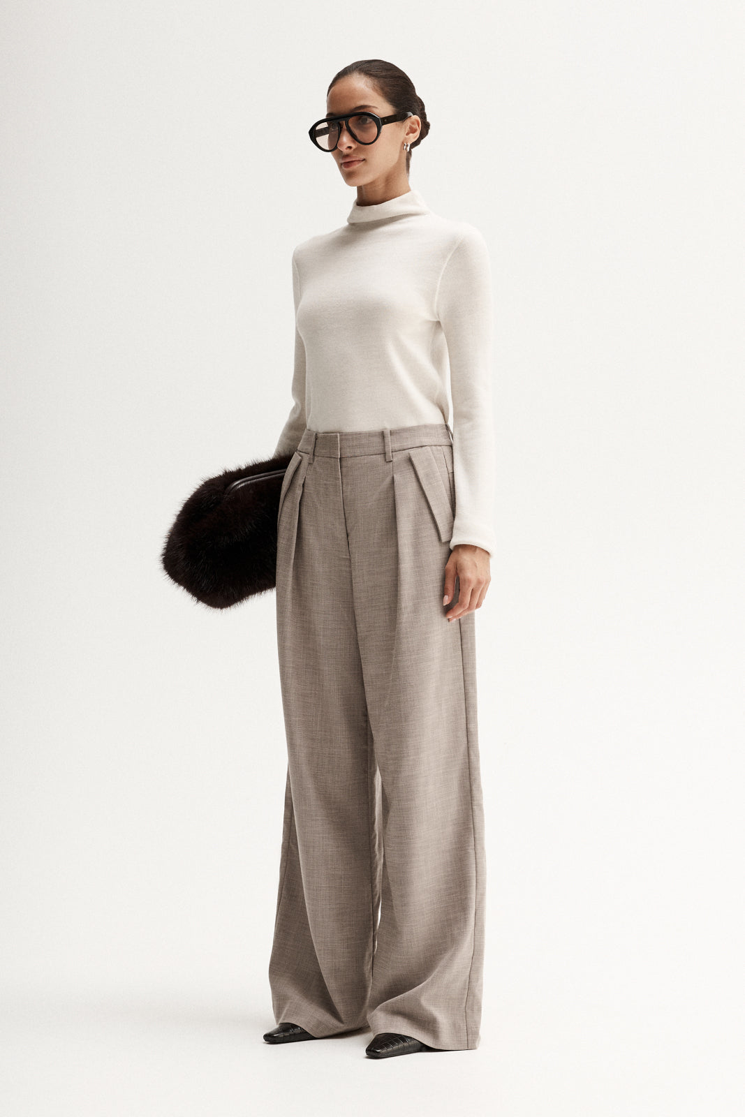 Women's Kaia Wide Leg Pants in Light Tan - Elka Collective