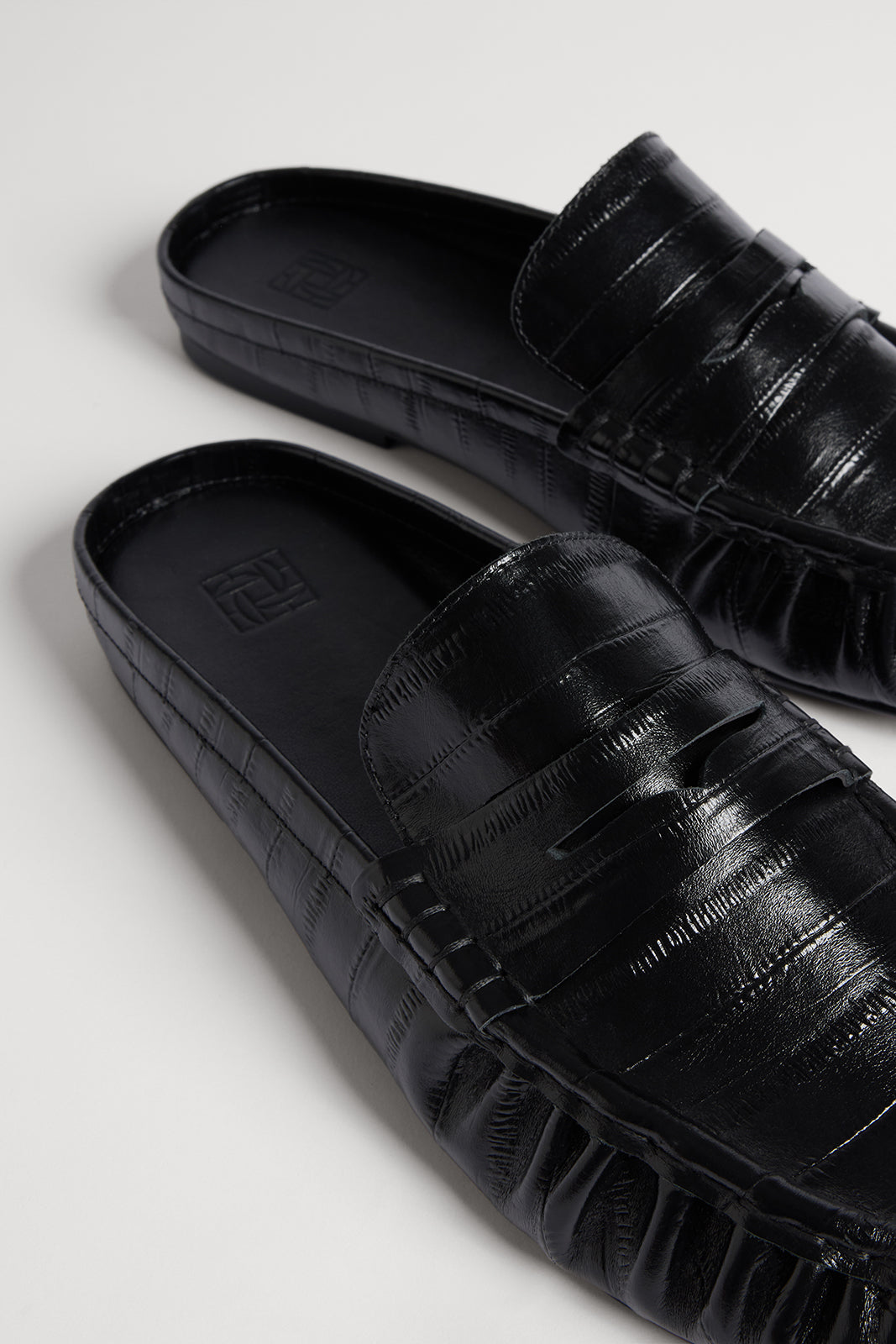 Meller Loafer Black
