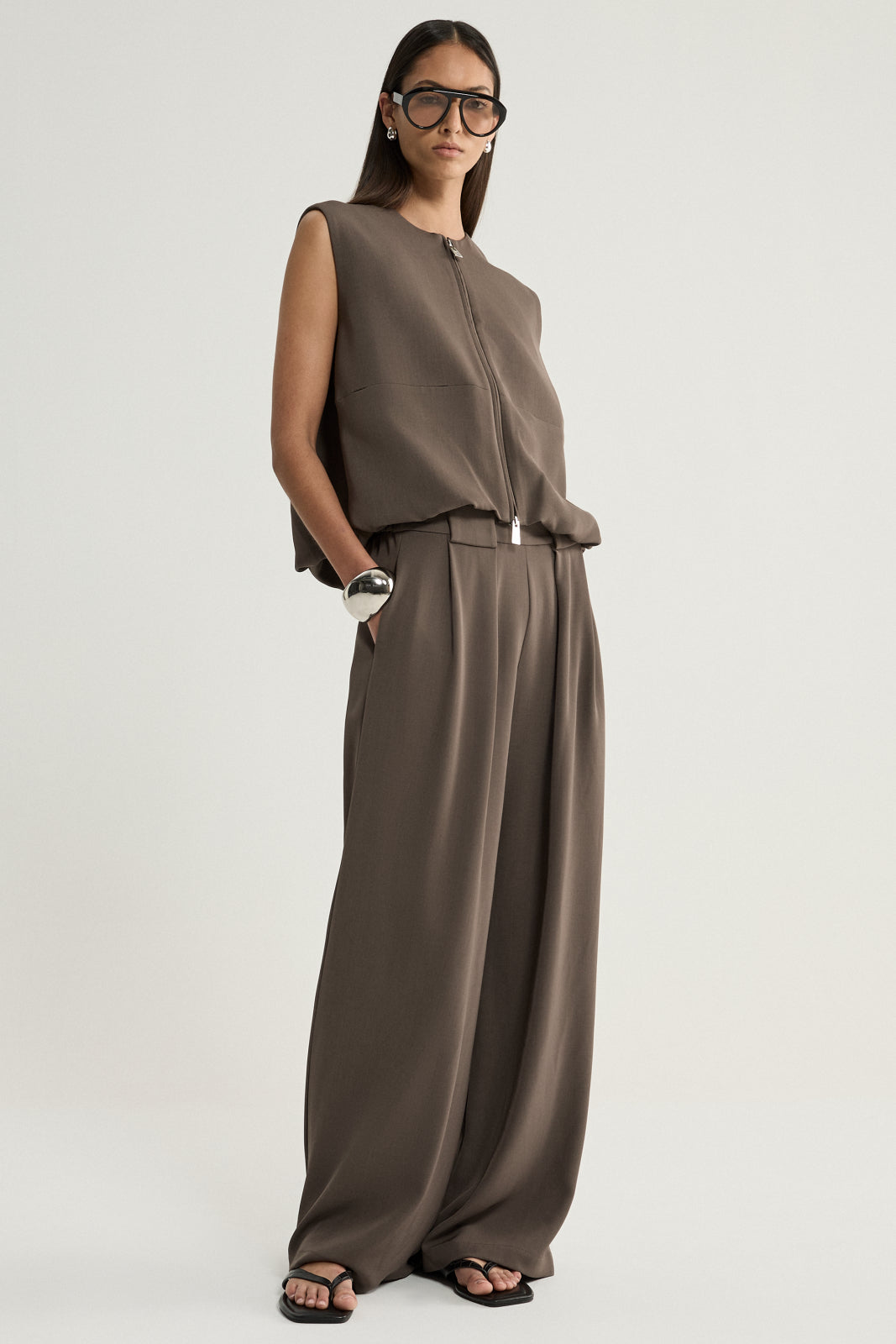 Margot Vest Taupe