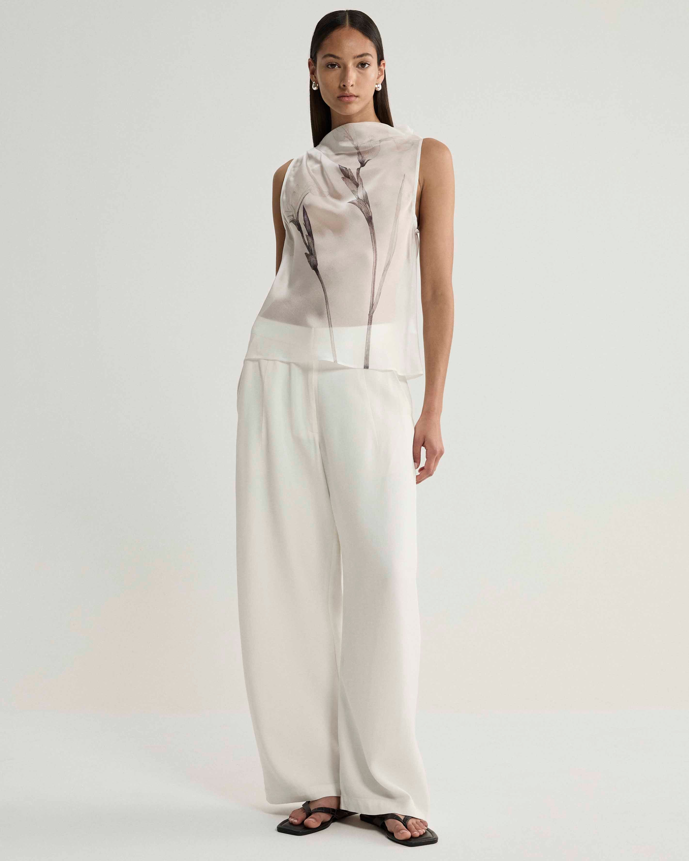 Vesper Top White Floral