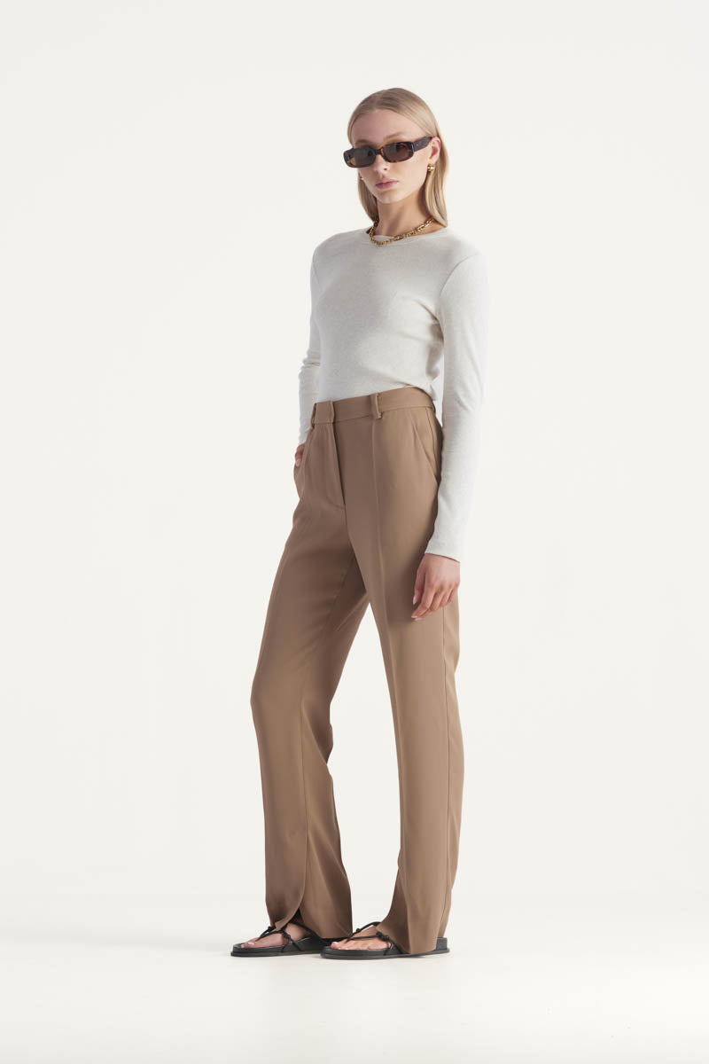 The Most Comfortable and Flattering Pants For Women | 2023 | POPSUGAR  Fashion